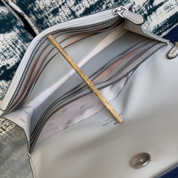 Kate Spade Shimmy Boxed Medium Phone Wristlet Lunar Light - Picture 12 of 16